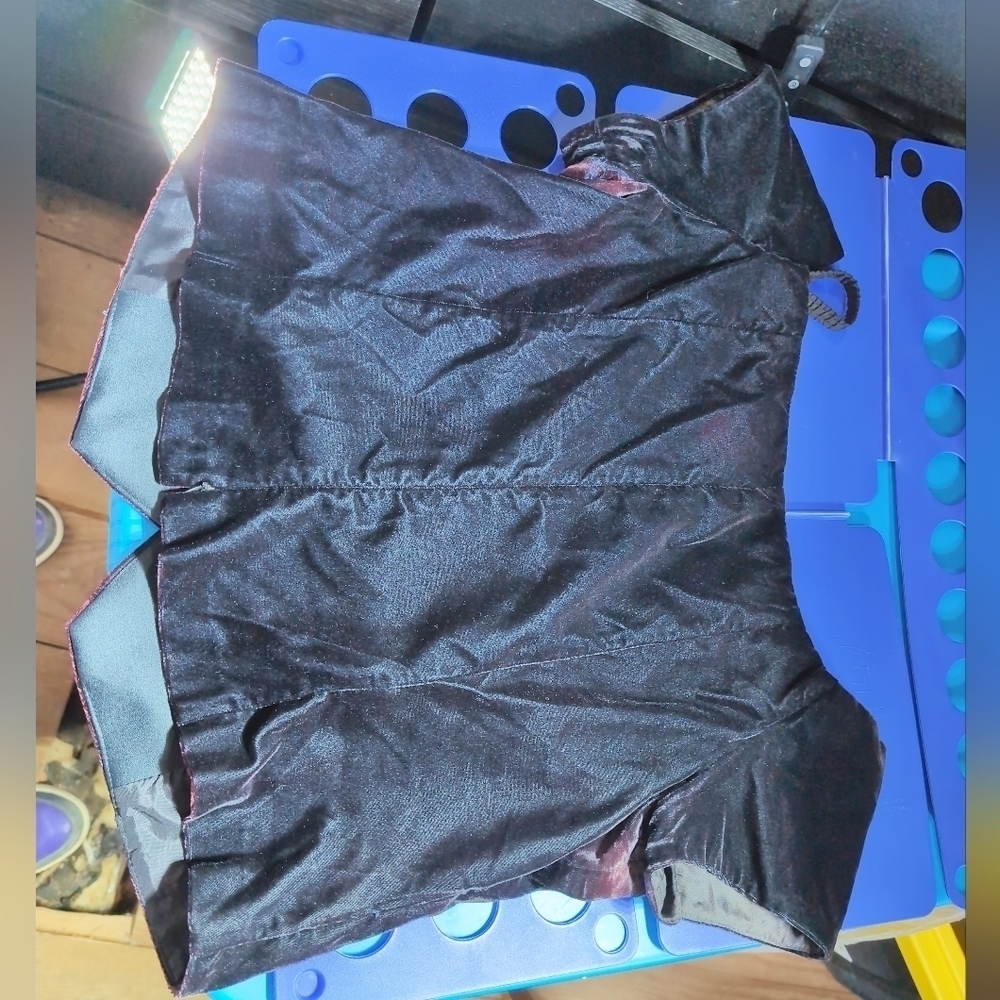 Elegant Styleworks Sz 16 Black Velvet Off-Shoulder Top - Picture 3 of 7